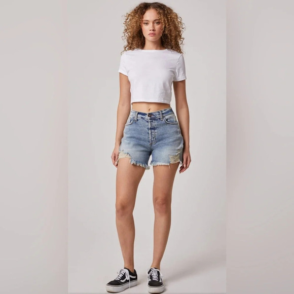 Nwt edyson Delon High Rise denim Short light park wash 26 27 28 29 30 31 cutoffs - Picture 1 of 8